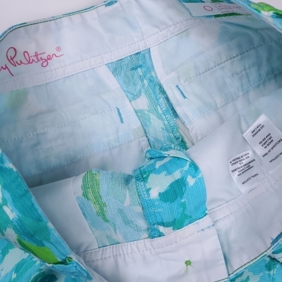 Lilly Pulitzer The Callahan Blue Lime White Floral Cotton Shorts Size 0 - Picture 2 of 16